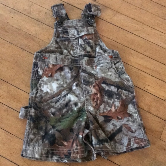 cabelas camo shorts